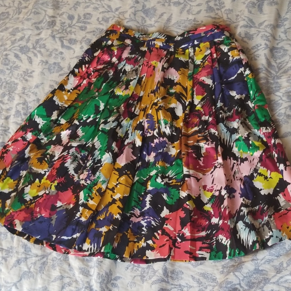 J crew pleaded skirt